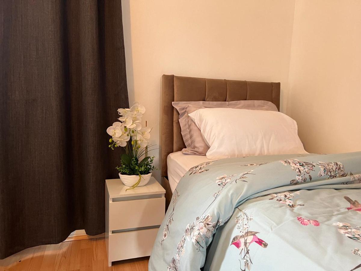 Park View Serviced Apartment - Next To Northolt Tube Station - Near Central London & Wembley Buitenkant foto